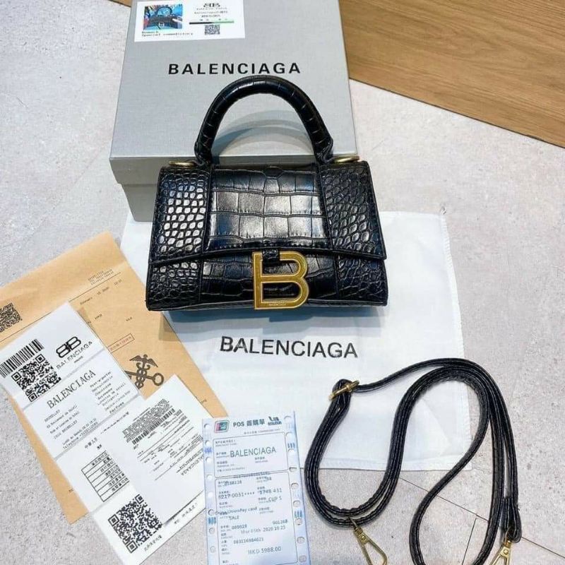 Túi xách có hộp