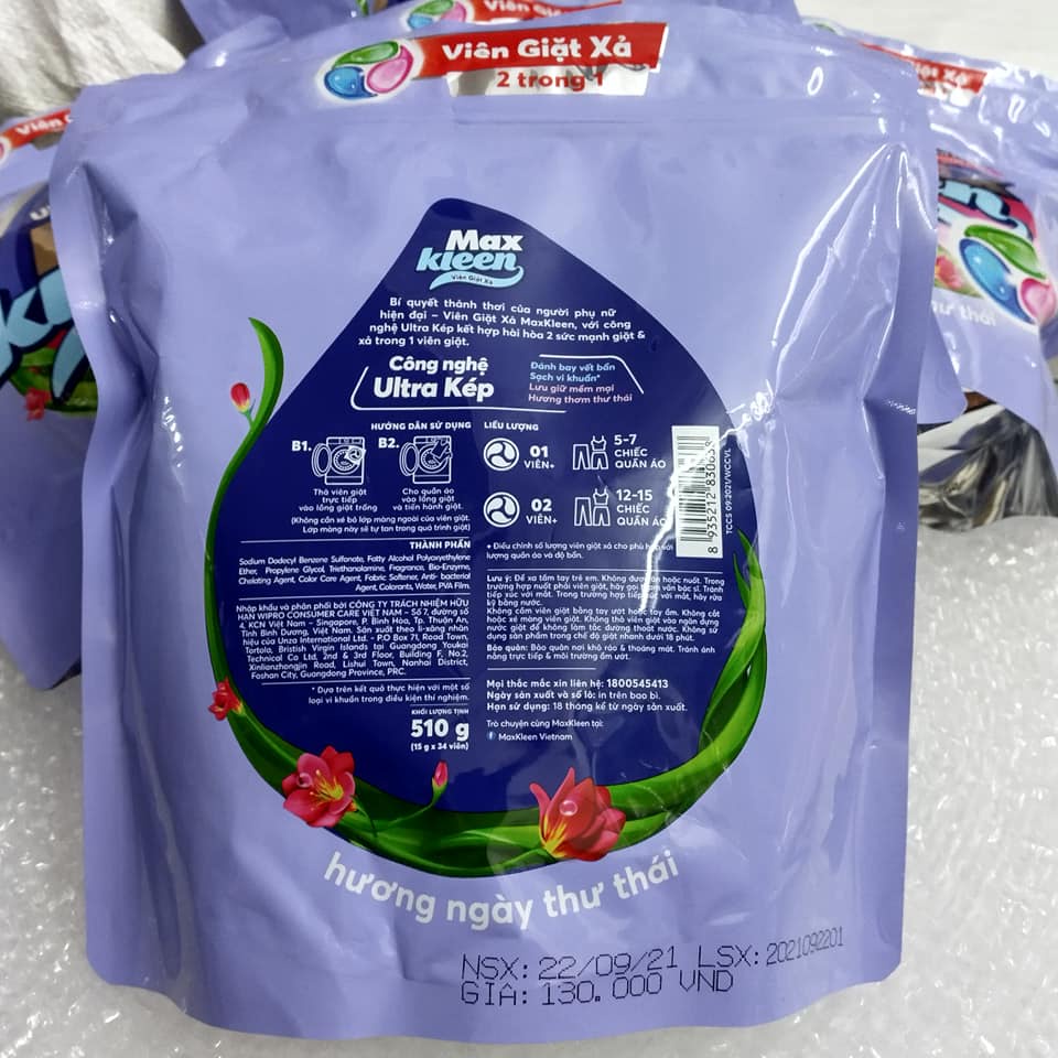 MAXKLEEN- Viên giặt xả 2 trong 1 mới với tính năng đột phá túi 34 viên cho cả ngày dài thơm mát.