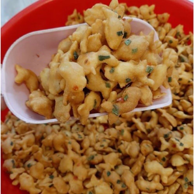 Bánh Quẩy Đùi Gà Cay, Cá Vị Lá Hành, Gấu Vừng Mật Ong Hà Tùng Gói 140g