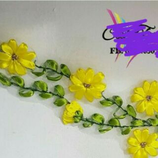 Hoa thêu ruy băng