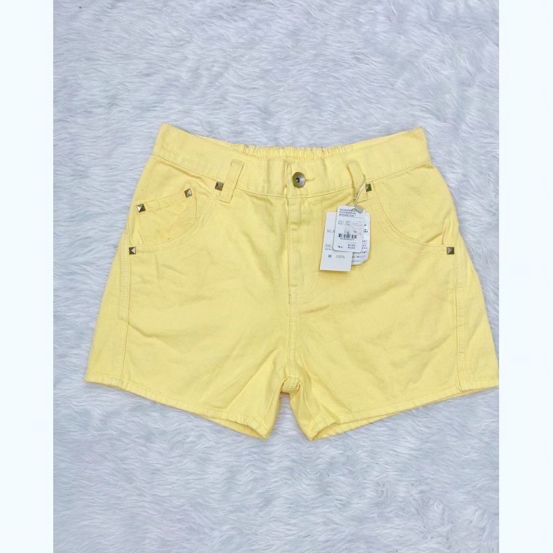 Quần short kaki