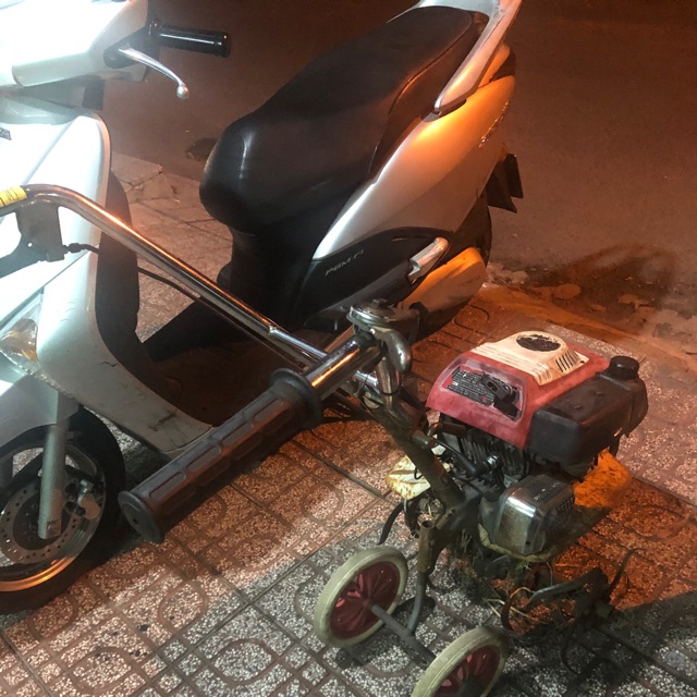 Máy xới đất Honda 4 thì hàng nội địa nhật. Hàng dặt trước từ 3tr-5tr