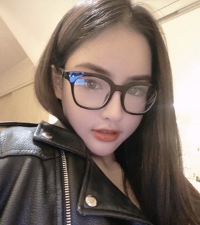 Kính vuông siêu hot 2020