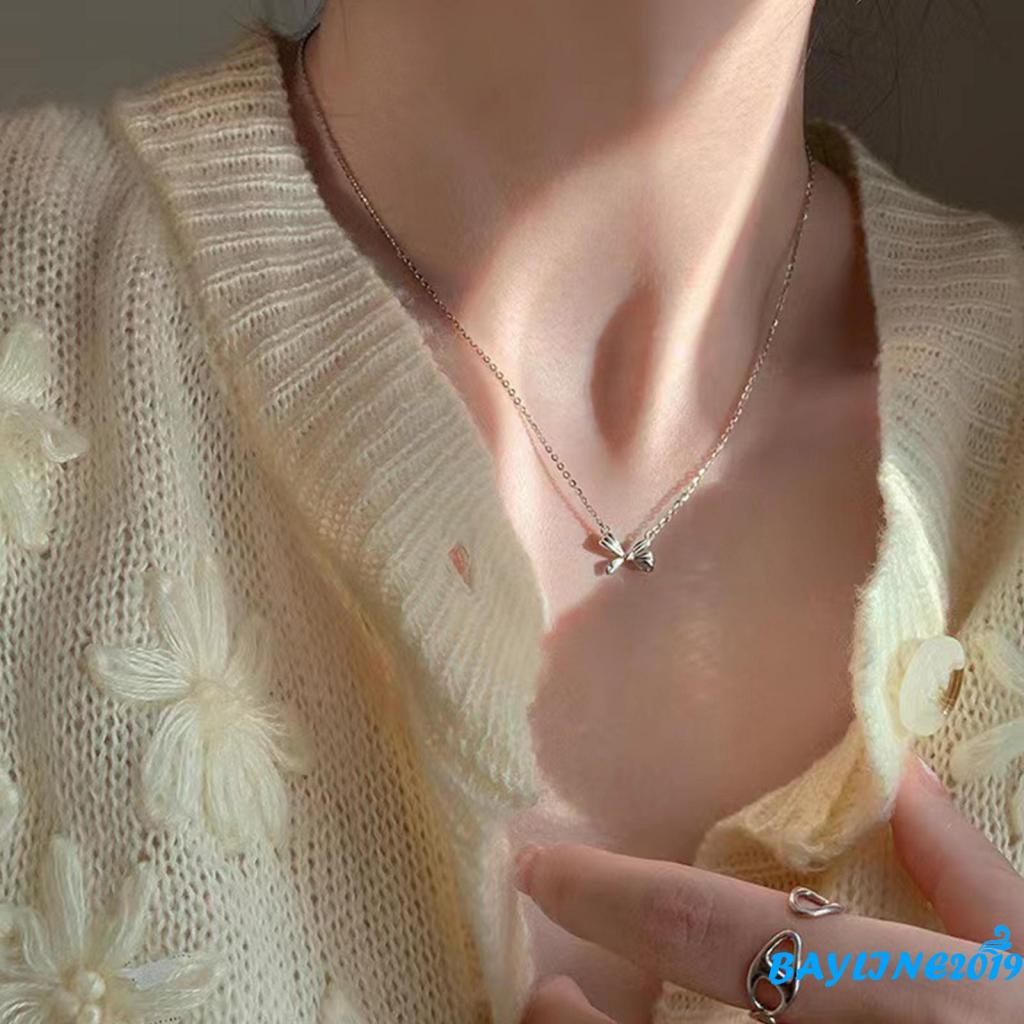 Vòng cổ Mỏng Màu Bạc Mặt Hình Bướm Đơn Giản Cho Nữ
