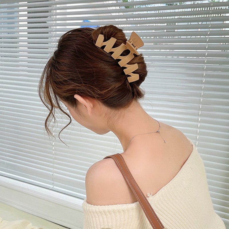 Kẹp tóc nữ thiết kế đơn giản