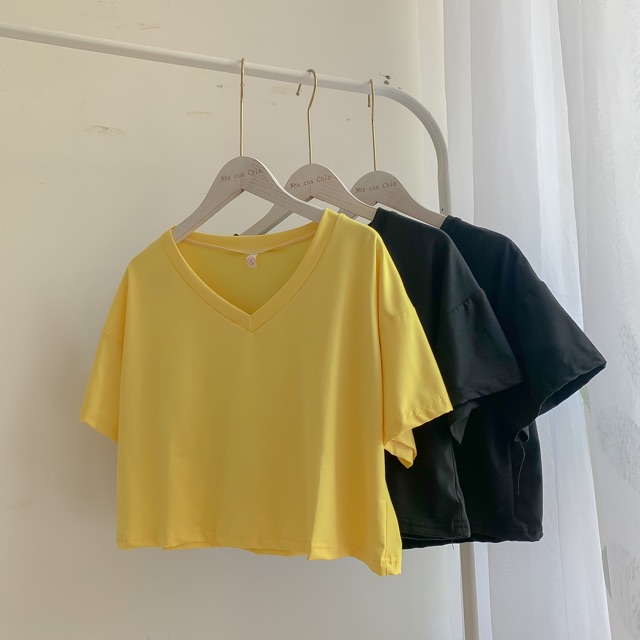 Áo croptop cổ tim