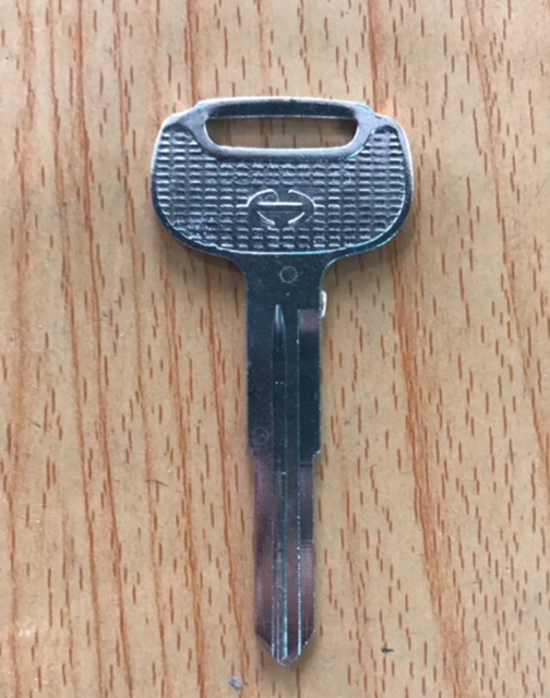 Phôi chìa khoá xe tải HINO hàng thái lan