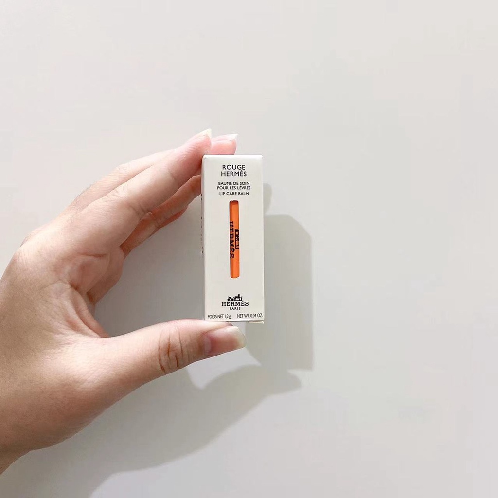 Son Dưỡng Môi Không Màu Dưỡng Ẩm Làm Mịn Môi 1.2g Hiệu Hermes