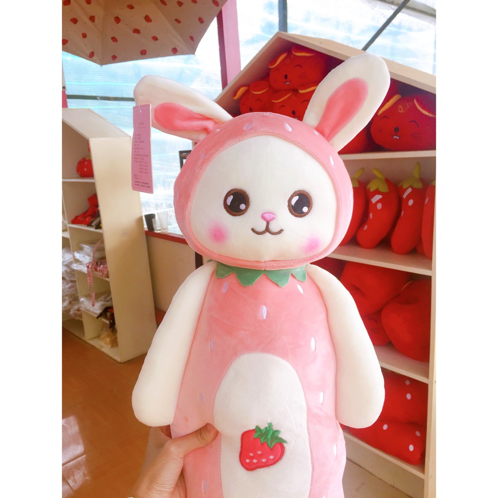 Thỏ bông dâu tây