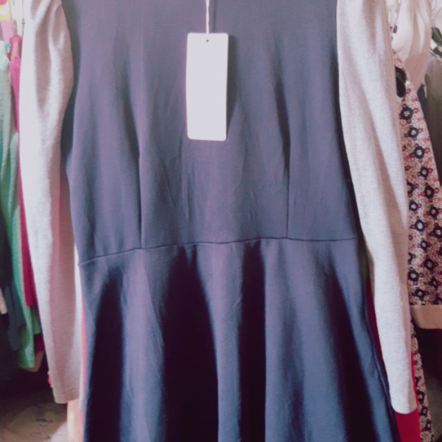 Đầm 2 hand 1