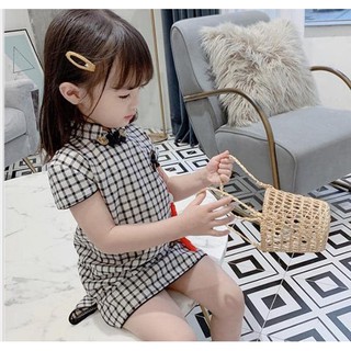 VÁY SƯỜN XÁM BÉ GÁI