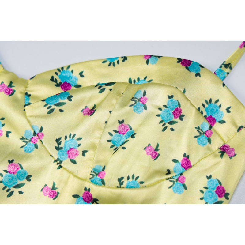 Bộ Áo Tank Top In Hoa + Chân Váy Lưng Cao Thắt Nơ Thời Trang Cho Nữ