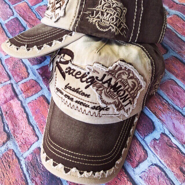 Nón true religion