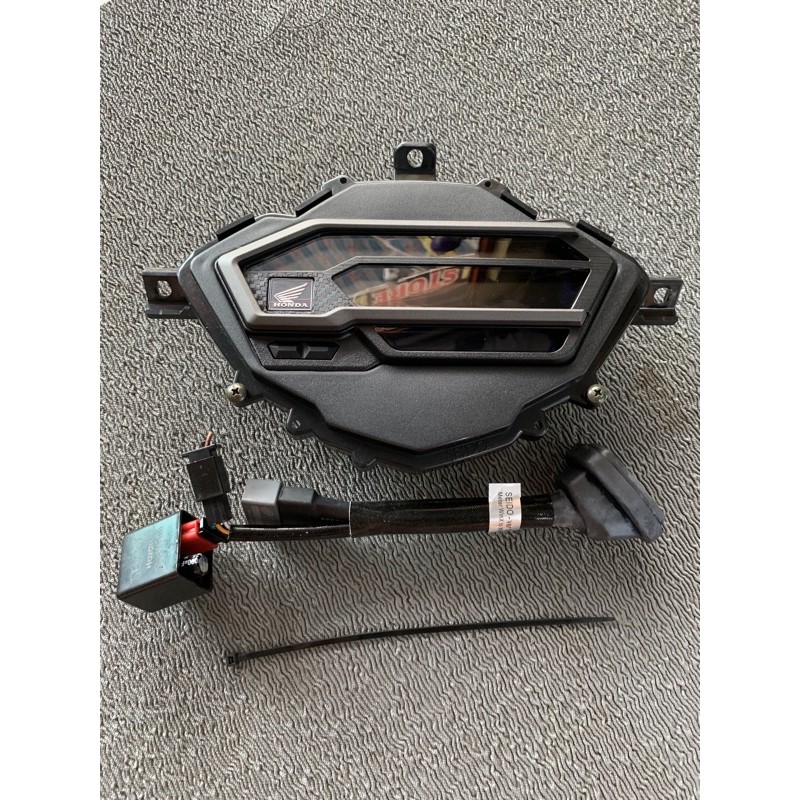Bộ đồng hồ X lắp sang winner v1 .