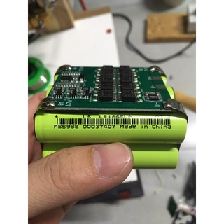 Pin National 12v
