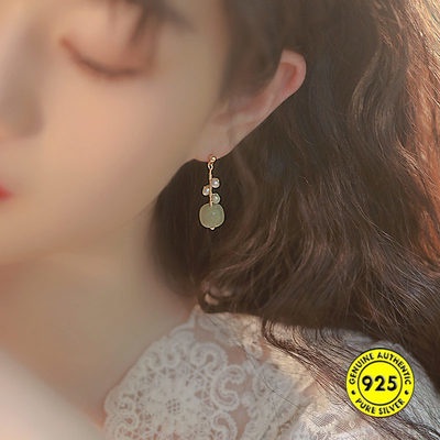 Bông Tai Mạ Vàng 18K Đính Ngọc Trai Sang Trọng