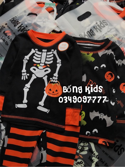 Set 2 Bộ Bé Trai Hallowen Đen Carters