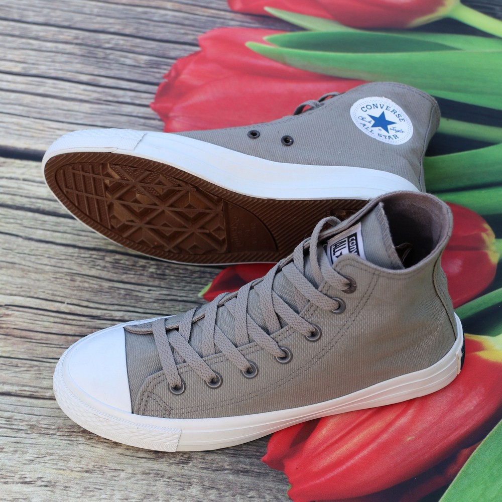 Giày Sneaker Chuck 2 Xám Nhạt Nam Cổ Cao ZRF | BigBuy360 - bigbuy360.vn