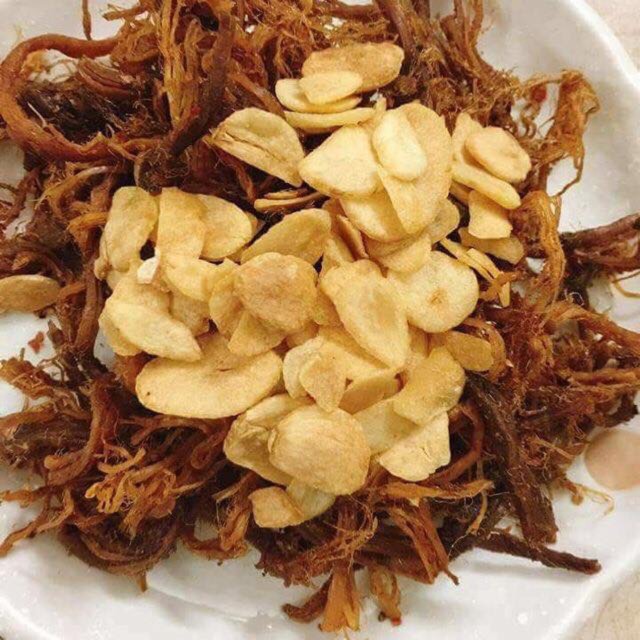Heo khô cháy tỏi
