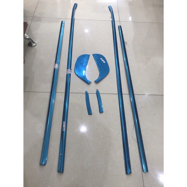 Nẹp chân kính INOX xe Kia K3, Cerato 2016 2017 2018-8 chi tiết