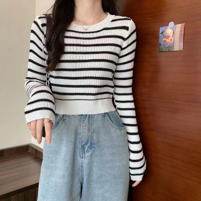 Áo Sweater Cổ Tròn Tay Dài Dáng Ôm Lưng Cao Kẻ Sọc Thời Trang Mùa Thu Cho Nữ