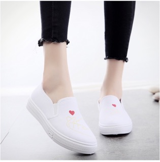 Giày lười vải đen trắng có sẵn