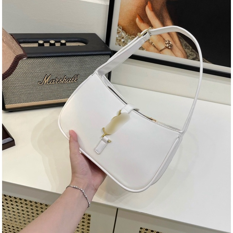 Túi kẹp nách yếu sinh lý 😅