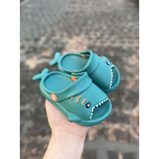 SỤC CÁ MẬP BABY SHARK CHO BÉ