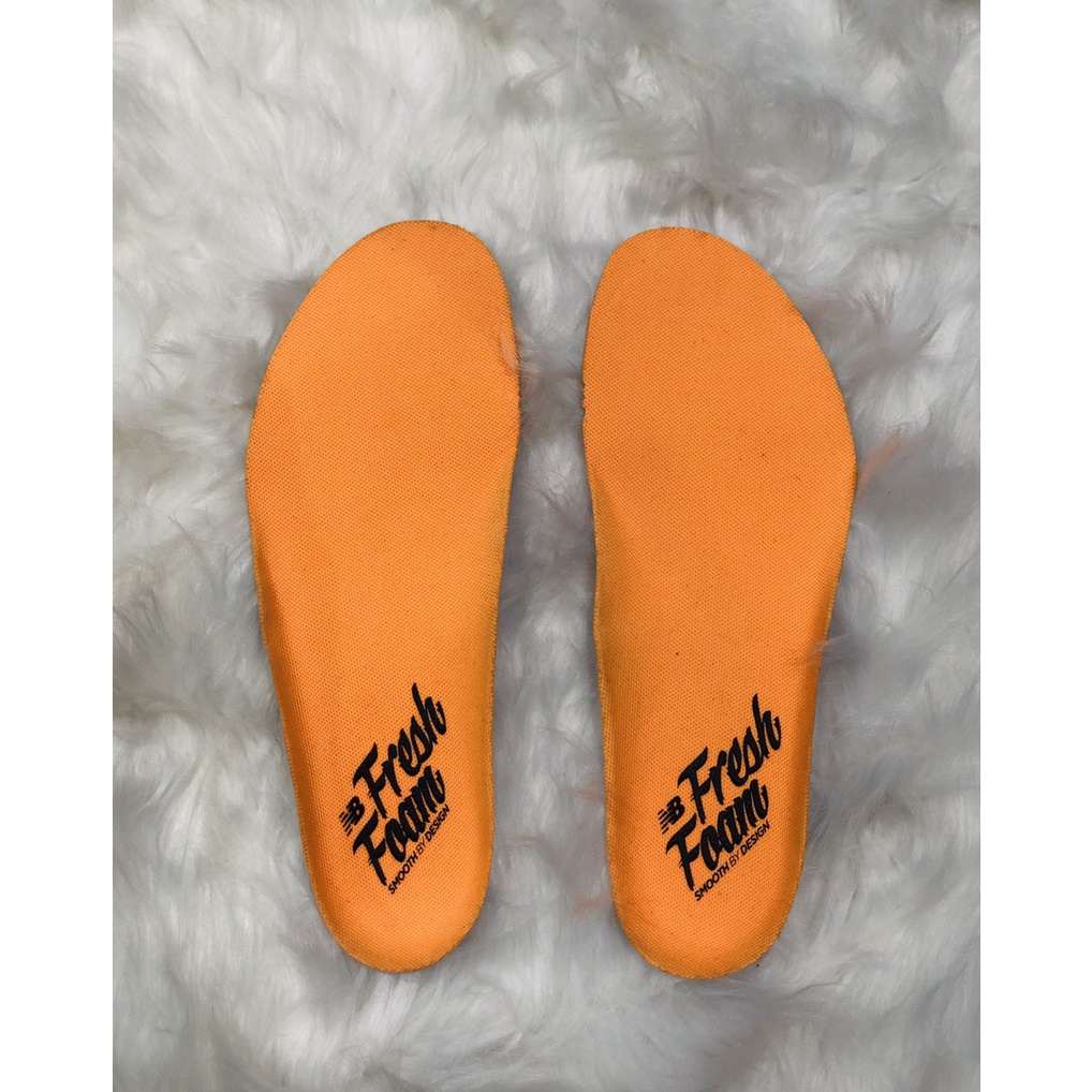 LÓT GIÀY THỂ THAO