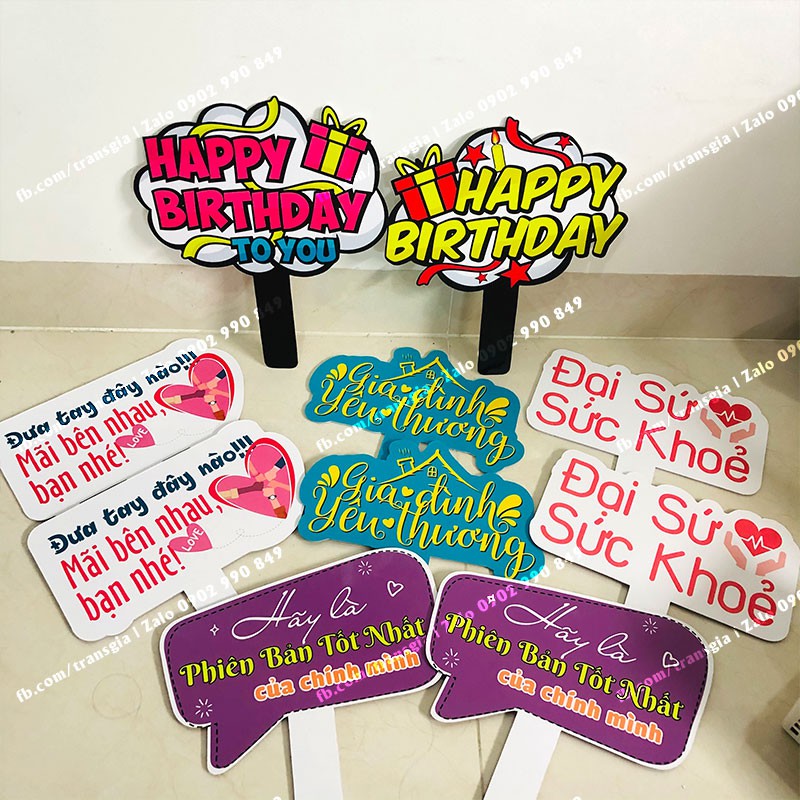 Hashtag cầm tay thiết kế theo yêu cầu