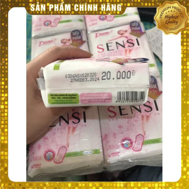Gói 8 Miếng Băng Vệ Sinh Diana Sensi Siêu Mỏng Không Cánh