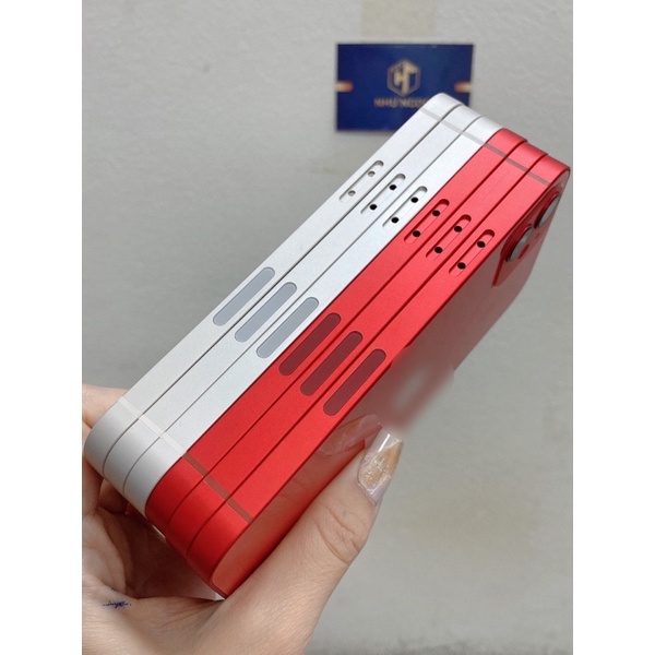 Vỏ zin iP 12 bản 5G đẹp quá , kính lưng , mắt cam zin đẹp từ chi tiết nhỏ nhất