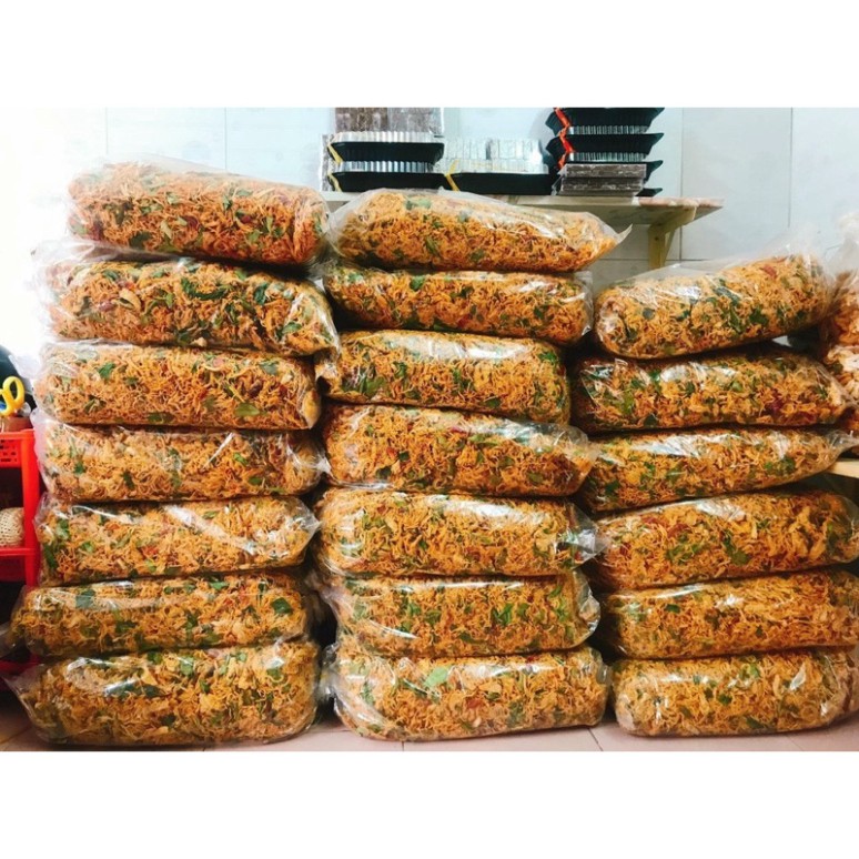 HỦ 500g KHÔ GÀ LÁ CHANH LOẠI NGON | BigBuy360 - bigbuy360.vn