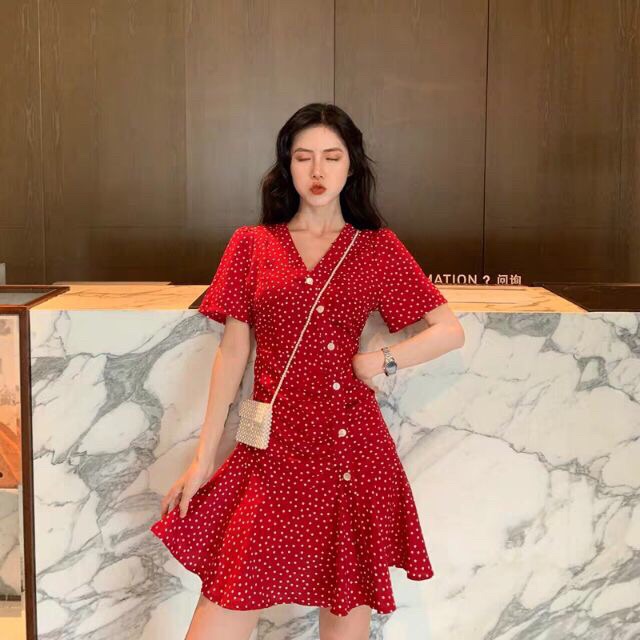 Đầm bi nhí 2 màu cổ V nút trắng xinh ngất ngây