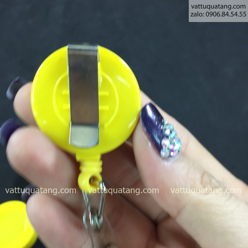 KẸP THẺ ĐEO BẢNG TÊN RÚT TRƠN - VÀNG