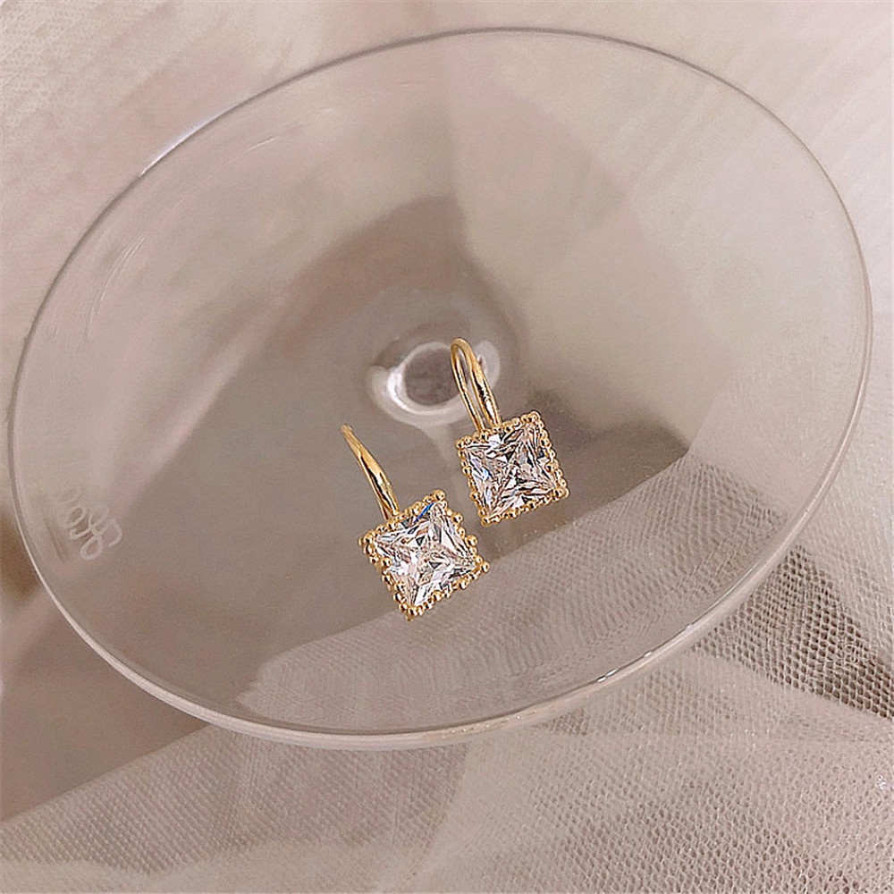 Đôi bông tai hình vuông đính đá vuông màu trắng đen thời trang cho nữ