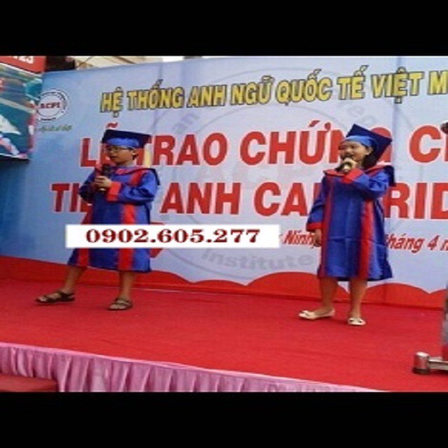 Xưởng may áo tốt nghiệp học sinh lớp 5