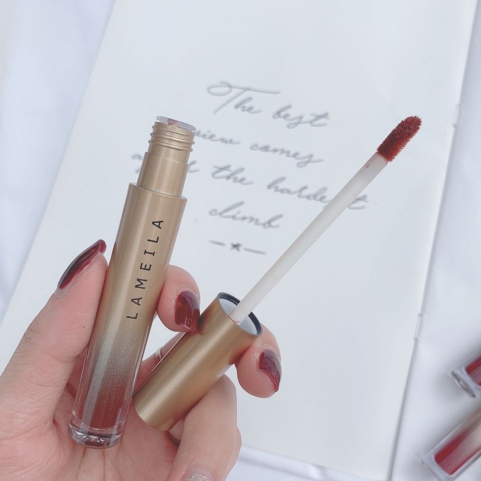 Son Môi Dạng Lỏng Dưỡng Ẩm Chống Thấm Nước Không Dính Thành Cốc