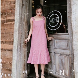 Đầm caro 2 dây bản to - Đuôi cá xòe nhẹ - Hàng thiết kế