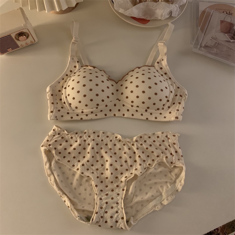 Bộ Đồ Lót Cotton Không Đường May Họa Tiết Chấm Bi Gợi Cảm Cho Nữ | BigBuy360 - bigbuy360.vn