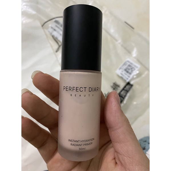 Kem lót Perfect diary