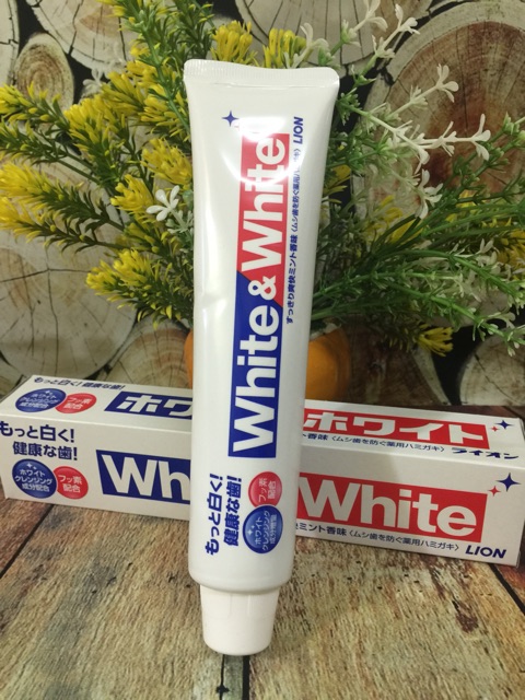 Kem Đánh Răng White &amp; White Lion 150g - Nhật