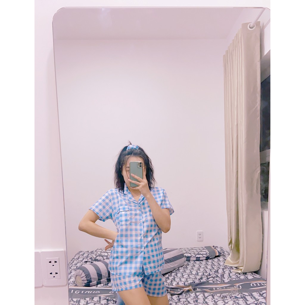 Bộ ngủ mặc nhà kẻ Caro Freesize siêu thoải mái cho các nàng (tặng kèm chun cột tóc) | BigBuy360 - bigbuy360.vn