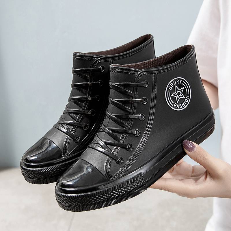 Ủng Đi Mưa Cổ Thấp Chất Liệu Dày Dặn Chống Mài Mòn Tiện Dụng Cho Nhà Bếp