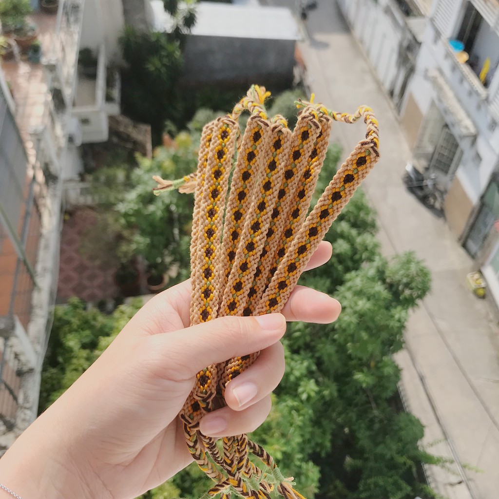 Vòng tình bạn hoa mặt trời