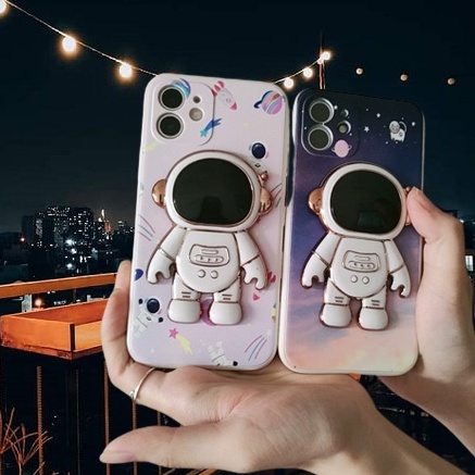 Ốp lưng iphone Hình Phi Hành Gia tặng kèm Iring phi hành gia cho iphone 11 12 pro max 13 pro 6 7plus 8plus xr xsmax x
