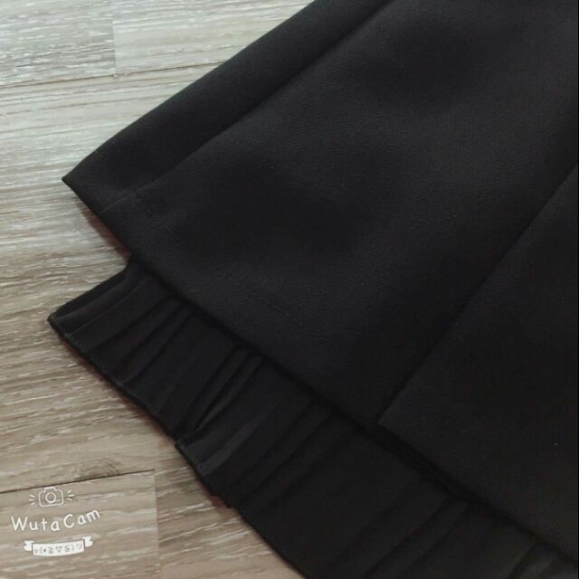 Chân váy xếp li 2 tầng