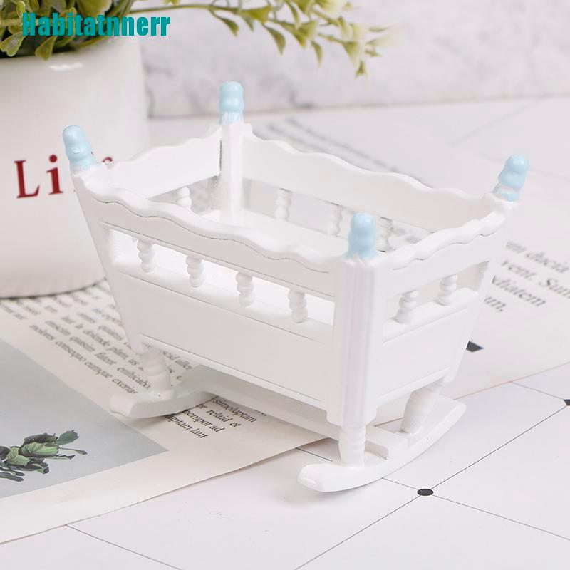 Mô Hình Giường Ngủ Bằng Gỗ Cho Nhà Búp Bê Tỉ Lệ 1: 12