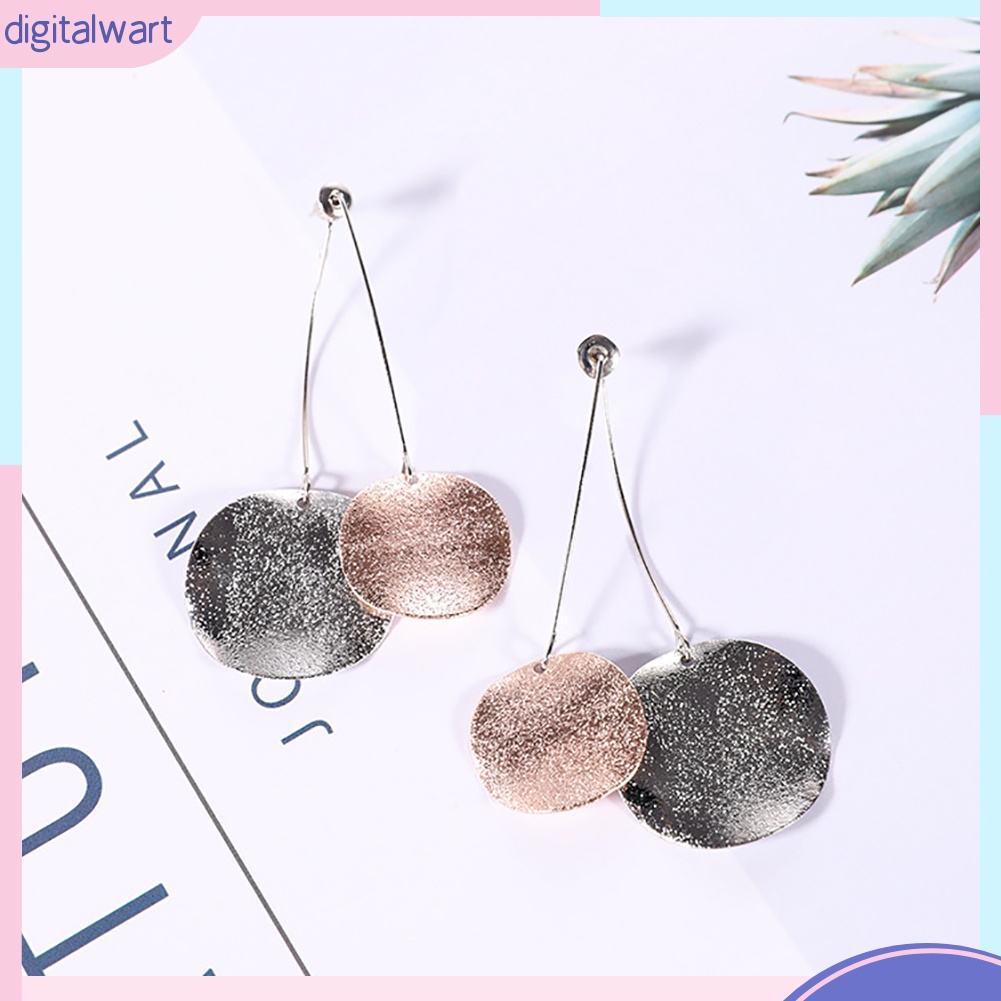 Khuyên tai dáng dài mặt hình tròn bằng hợp kim duyên dáng cho nữ