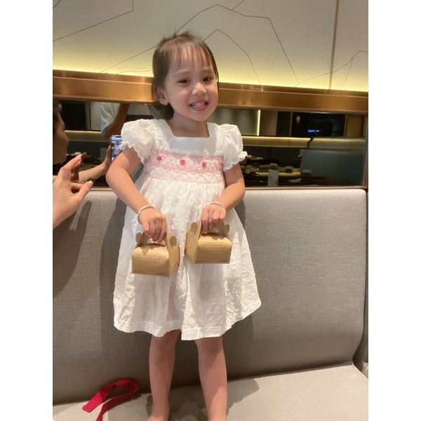 ĐẦM SMOCK  TRẮNG HOA NHÍ
